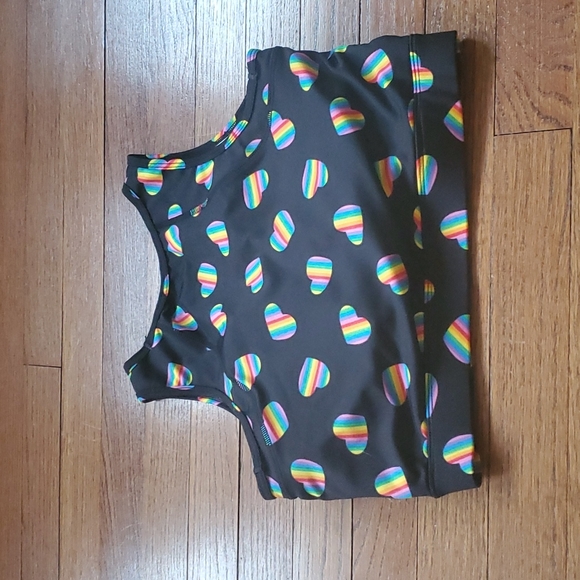 Pop Fit Tops Medium - Picture 4 of 4